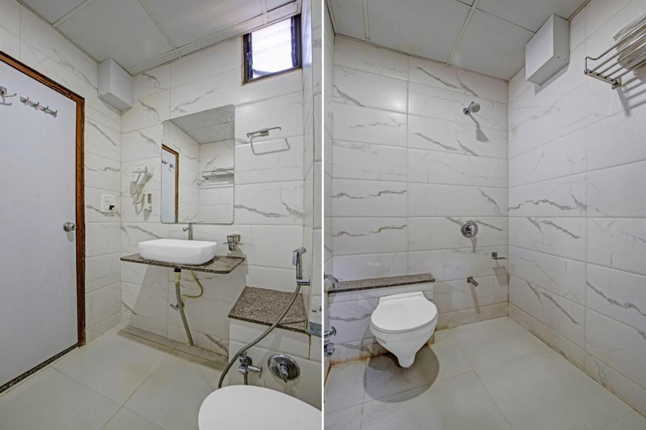 Hotel Navjivan Himatnagar Екстер'єр фото